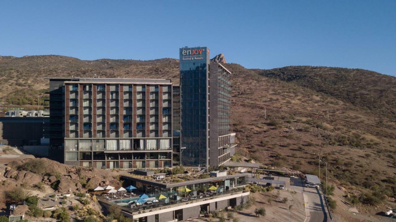 Enjoy Santiago Hotel Los Andes Bagian luar foto